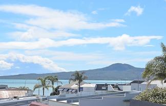3A & 3B Keys Terrace, St Heliers