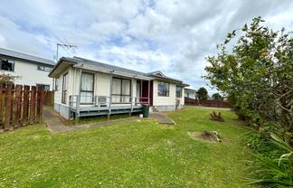 56 Sharland Avenue, Manurewa