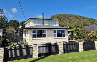 111 Main South Road, Karoro