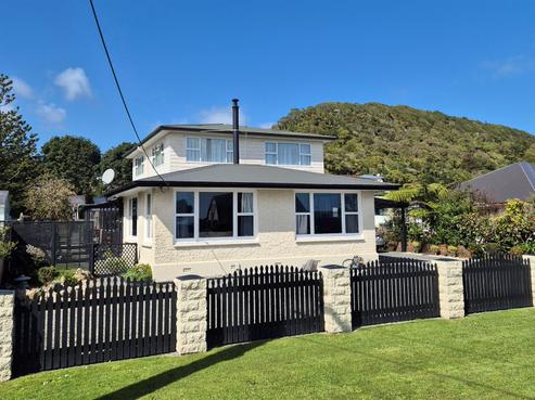 111 Main South Road, Karoro