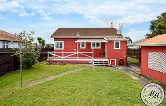 6 Oxford Road, Manurewa