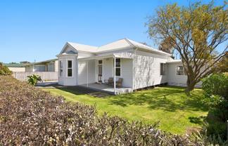 19 Carey Street, Waitara