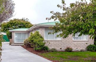 28 Royal Park Dr, Parklands