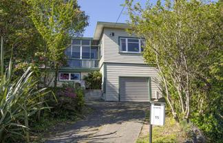 15 Kowhai Avenue, Annesbrook