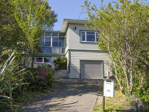15 Kowhai Avenue, Annesbrook