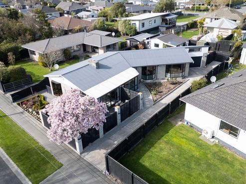 44 Breezes Road, Avondale