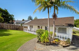 38 John Downs Drive, Browns Bay