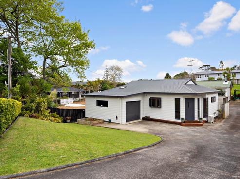 19 Atkinson Road, Titirangi