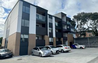 105/48 Clay Works Lane, New Lynn