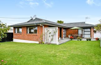 1/15 Toroa Street, Torbay
