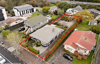 1048 Great North Road, Point Chevalier