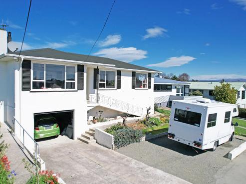 27 Arrow Crescent, Oamaru