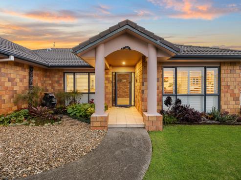 35 Walter Haddrell Crescent, Flat Bush