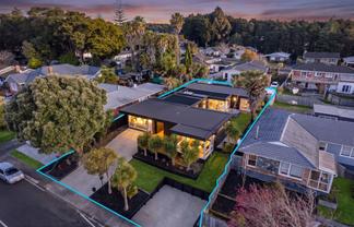 21 Lawrence Crescent, Hill Park
