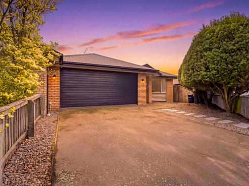 4 Annies Lane, Aidanfield