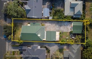 24 Fairleigh Avenue, Mount Albert