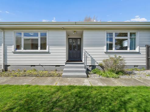 1/98 Memorial Avenue, Ilam