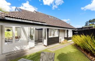 26 Fairholme Avenue, Epsom
