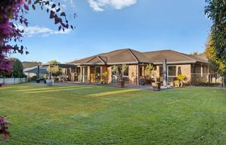 36 Sunny Crescent, Huapai