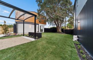 12 Yeovil Road, Te Atatu Peninsula