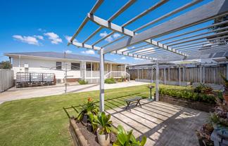 10 Nile Road, Kelston