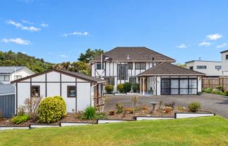 225 Manuka Road, Bayview