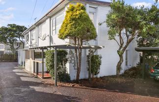 3/8 Lorraine Avenue, Mount Albert