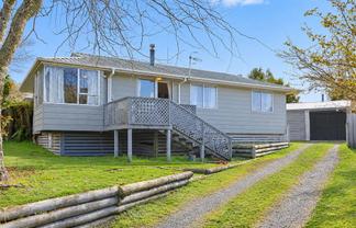 11 Crystal Place, Pukehangi