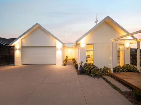 42 Livingstone Drive, Papamoa