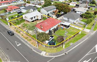137 Clevedon Road, Papakura