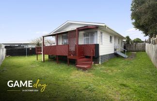 2/11 Dunstan Place, Otara