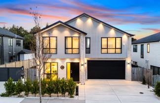 8 Hughs Way, Flat Bush