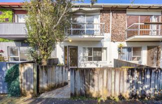 6/48 McLeod Road, Henderson