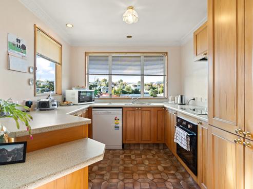 242 Helensburgh Road, Helensburgh