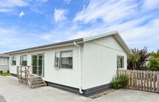 A/B/605 Queen Street, Saint Leonards