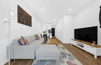 3 Kiato Lane, Flat Bush