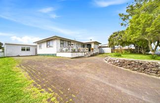 266 Great South Road, Manurewa