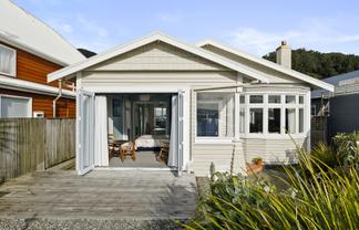 7 Marine Parade, Eastbourne