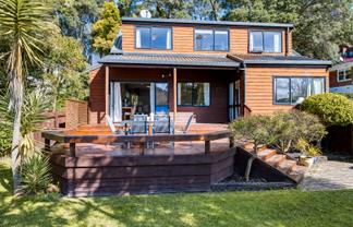 2/25 Glencoe Road, Browns Bay