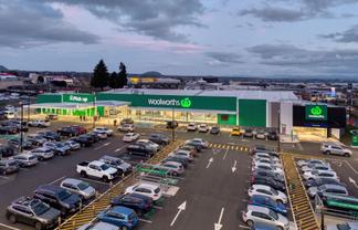 Top-Performing Woolworths Supermarket