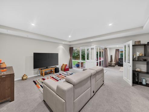 25 Paget Drive, Woodend