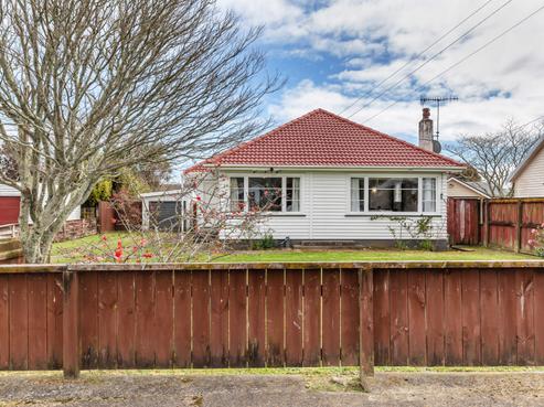 33 Bowen Street, Levin