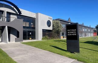 High Profile Showroom/Office & Warehouse