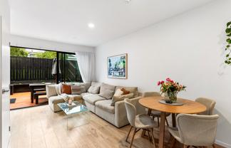 4/13 Windy Ridge Road, Glenfield