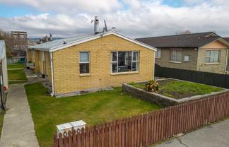 64A & 64B Ashworth Street, Alexandra