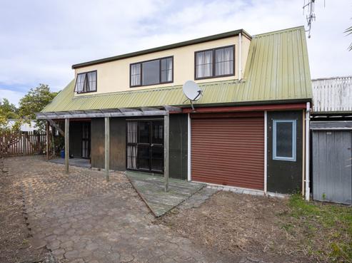 1/1202 Heretaunga Street East, Parkvale