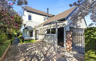 1/127 Fendalton Road, Fendalton