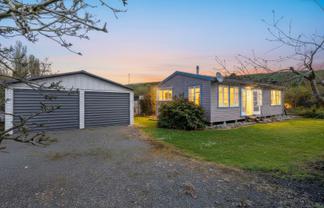 1 Powis Street, Domett