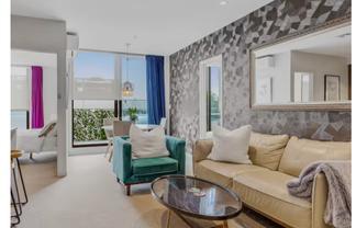 111/8 Nugent, Grafton
