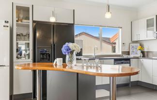 16 Maidstone Place, Oteha